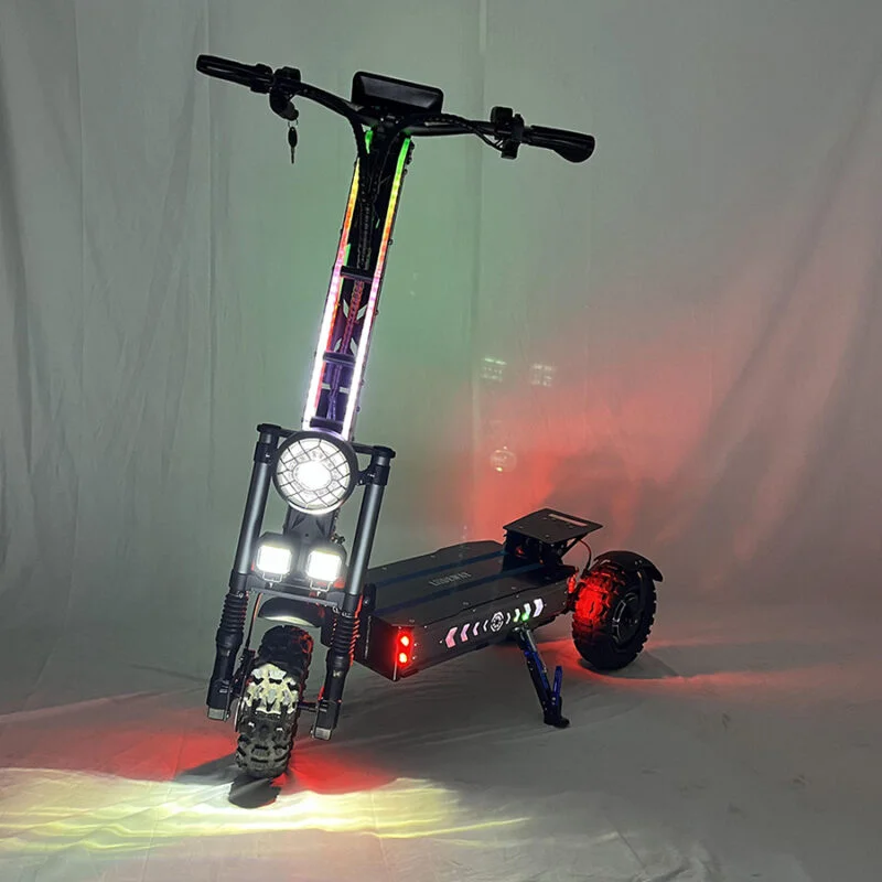 3 tekerlekli akülü scooter