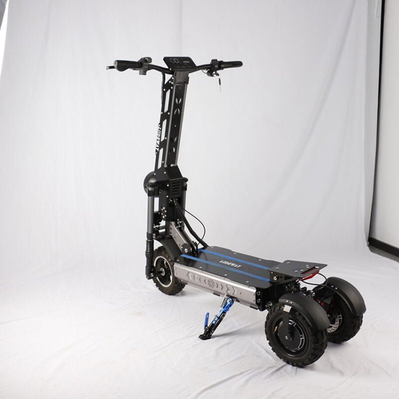 3 tekerlekli scooter benzinli