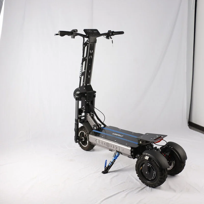 3 tekerlekli scooter benzinli